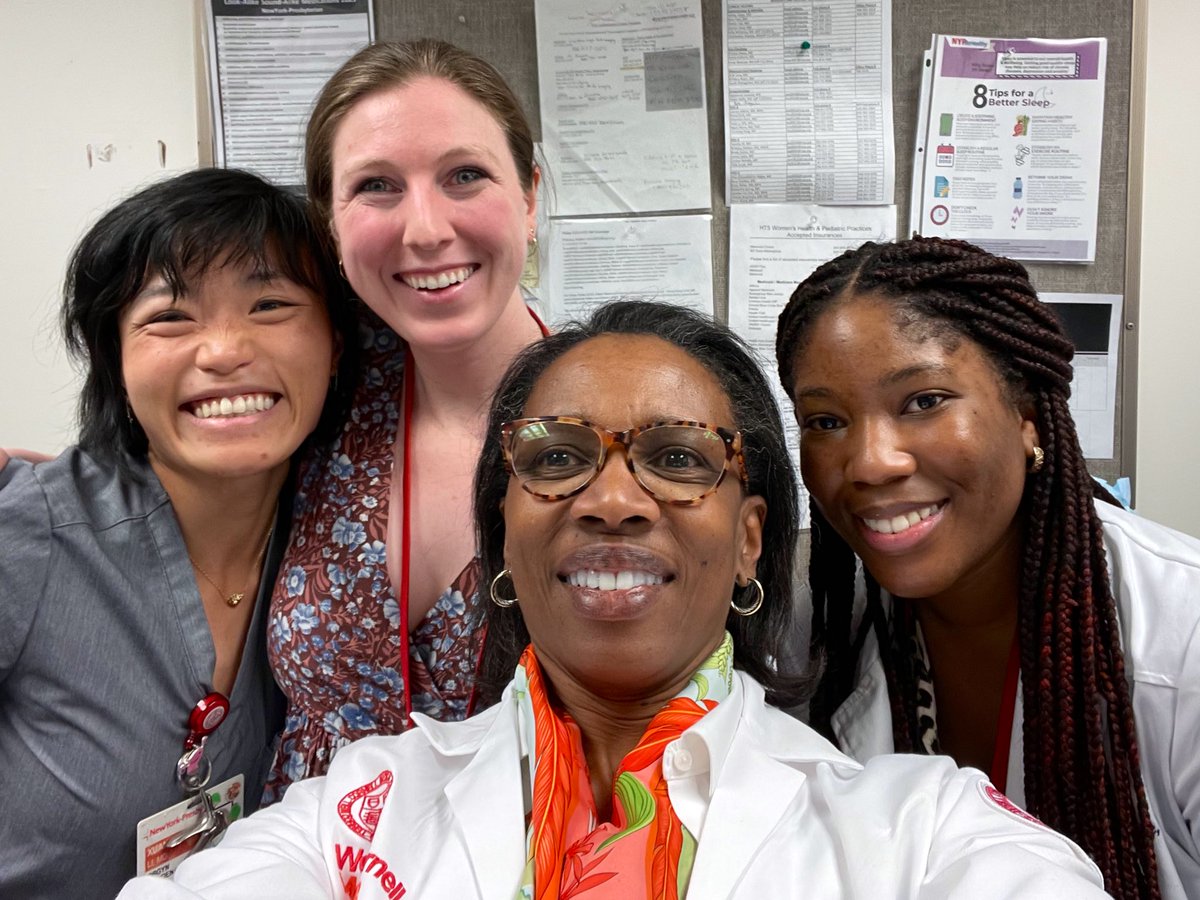 Happy #InternationalWomensDay <a href="/WCM_OBGYN/">Weill Cornell Medicine Ob/Gyn</a>#amazing residents#NYP