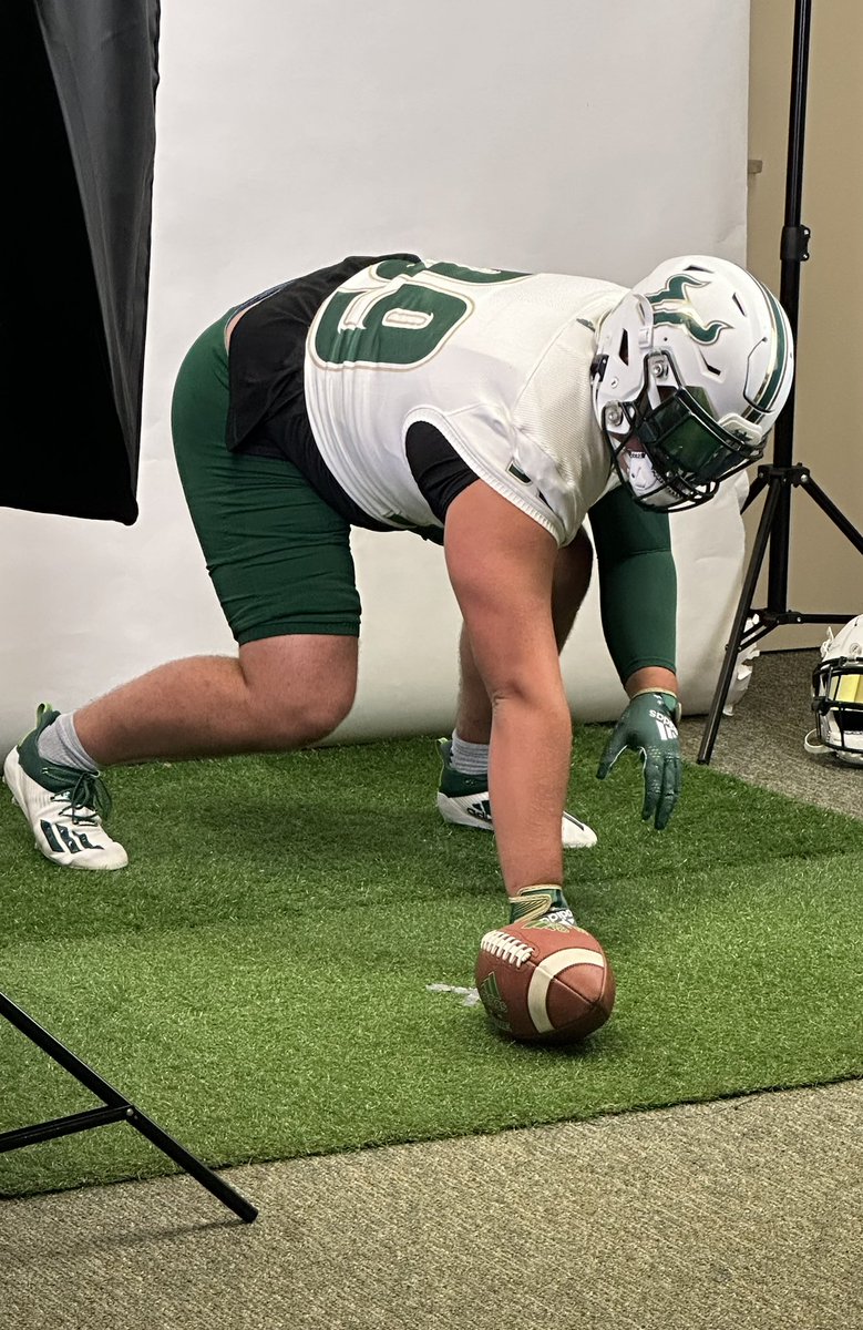 Had an awesome time at USF Monday!! More pictures coming!  <a href="/CoachGolesh/">Alex Golesh</a> <a href="/DLineKP/">Kevin Patrick</a> <a href="/KyleFahey_/">Kyle Fahey</a> @Alumni_USF @ELevy_USF <a href="/USFHerd/">USF T w i t t e r Herd 🤘</a> <a href="/USFBulls_Rivals/">USF Bulls | BullsInsider.com</a> <a href="/CoachBahler/">Coach Will Bahler</a> @ToddOrlandoUSF <a href="/john_p34/">John Peacock</a> <a href="/larryDshannon/">Coach Larry Shannon</a> <a href="/nexgenscouting/">Keith Smilie</a> @FLVarsityRivals <a href="/larryblustein/">Blustein Recruiting</a> <a href="/LuciusBonner6/">@Coach_Bonner06</a> <a href="/BlairASanderson/">Blair Sanderson</a>