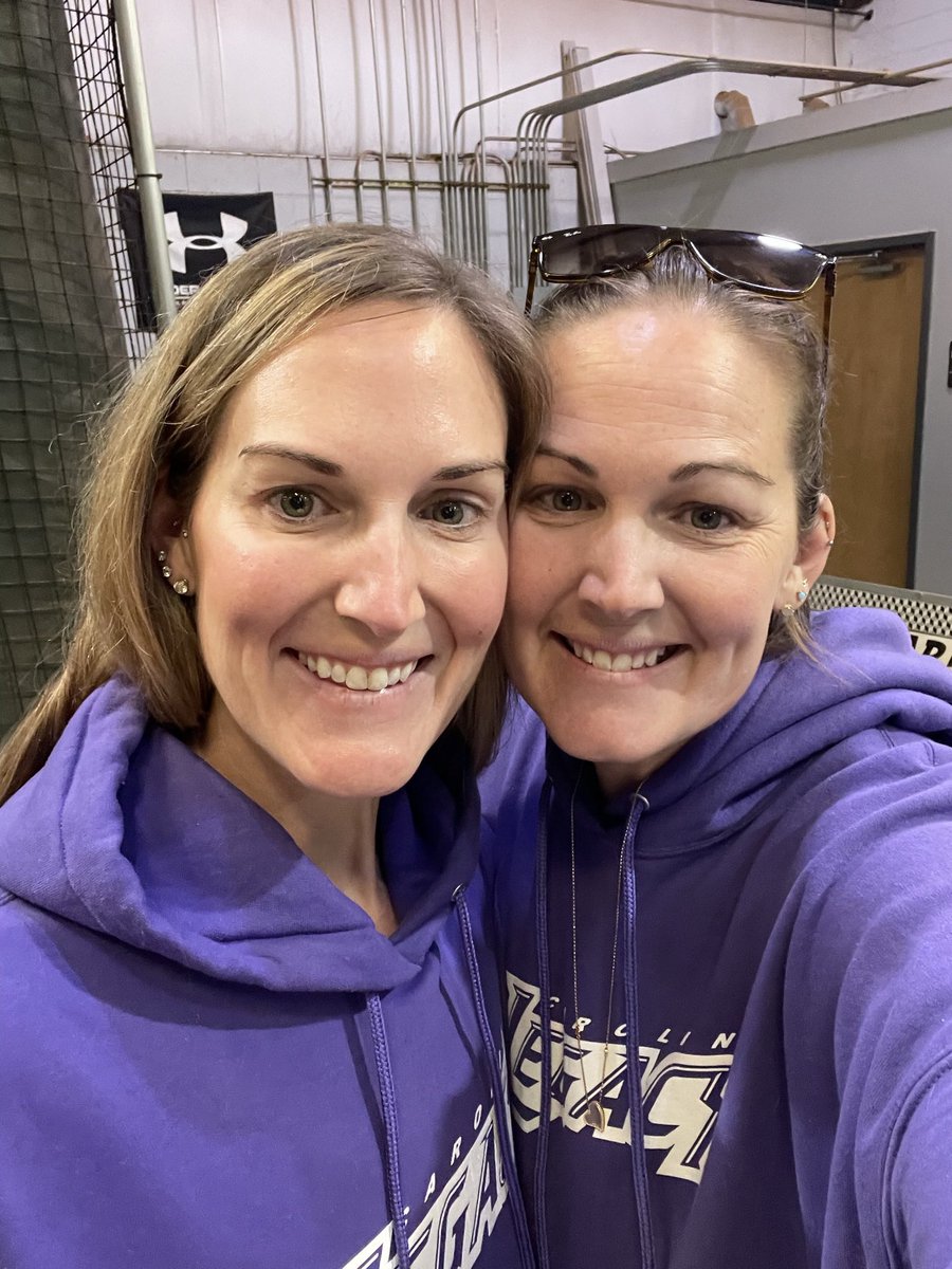 CarolinaLegacy1's tweet photo. Happy National Women’s Day ❤️💥🥰 let’s continue to build each other up and push each other toward our dreams! We’ve got you ☺️ https://t.co/uMGoSYdm8i