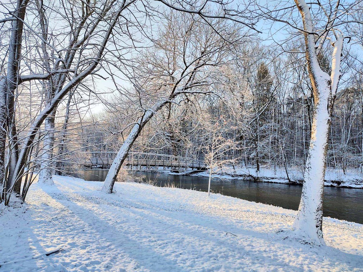 DCNRnews's tweet photo. Yesterday's snowy morning at #PymatuningStatePark left everything coated in a beautiful blanket of white. โ Winter may be holding on a bit longer! #PAStateParks
#PAWinter
#GetOutdoorsPA https://t.co/EHZcZAiRH6