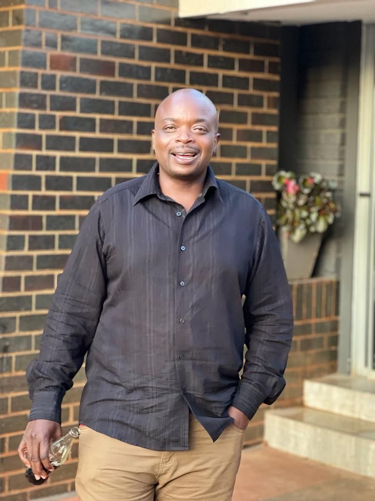 It's with great sadness to inform  you of the passing away of Cde Clifford  Hlupeko. He was the National Secretary General  of Economic Empowerment Group (EEG$and District chairman in Chinhoyi. He had a heart attack  at the EEG offices late this afternoon. MHSRIP 😭😭😭😭