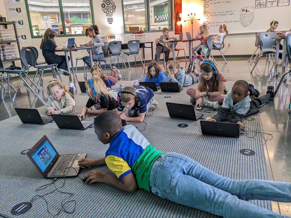 Coders gotta code. <a href="/MSchroederk2015/">Mrs. Schroeder</a> #InnovationClass