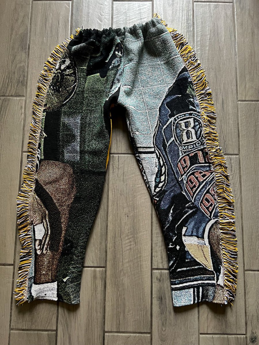 LexWithDaTea's tweet photo. Kobe and Lakers Tapestry Pants🔥 Link in bio https://t.co/zqh0f6Zn4H
