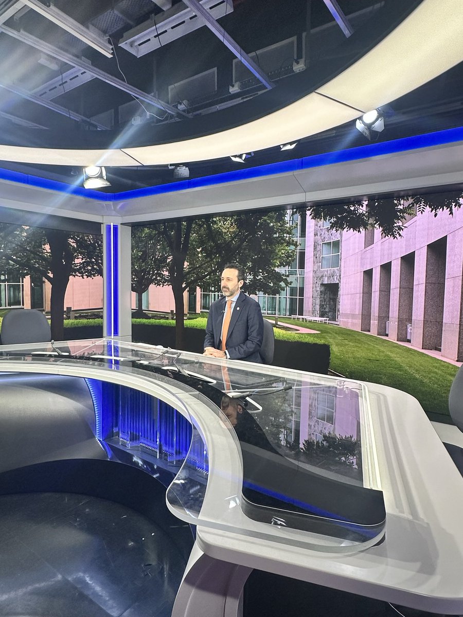 Sarah Davies tweet media