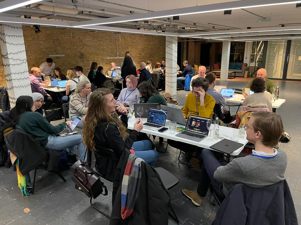 journocoders's tweet photo. Tonight we're learning how to scrape data from the web with R and Rvest https://t.co/ILItWwqXXq