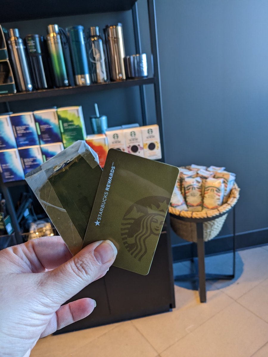 hweberoct's tweet photo. Shout out to @StarbucksCanada for their customer service!  After a barista forced me to use my beloved gold card in a debit machine and destroyed it, a simple call replaced the card and now I have a new gold card!! https://t.co/WZ0fFynfdc