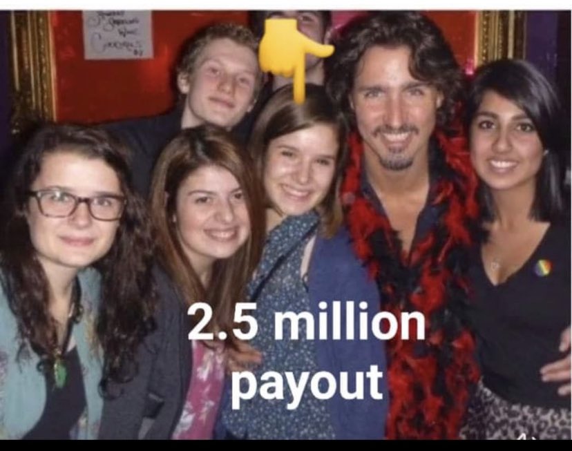 PattyK39103386's tweet photo. @JustinTrudeau Corrupt pos. Resign. We hate you! #trudeauNotPM #TrudeauChineseAsset #TrudeauMustGo https://t.co/XKcilooMih