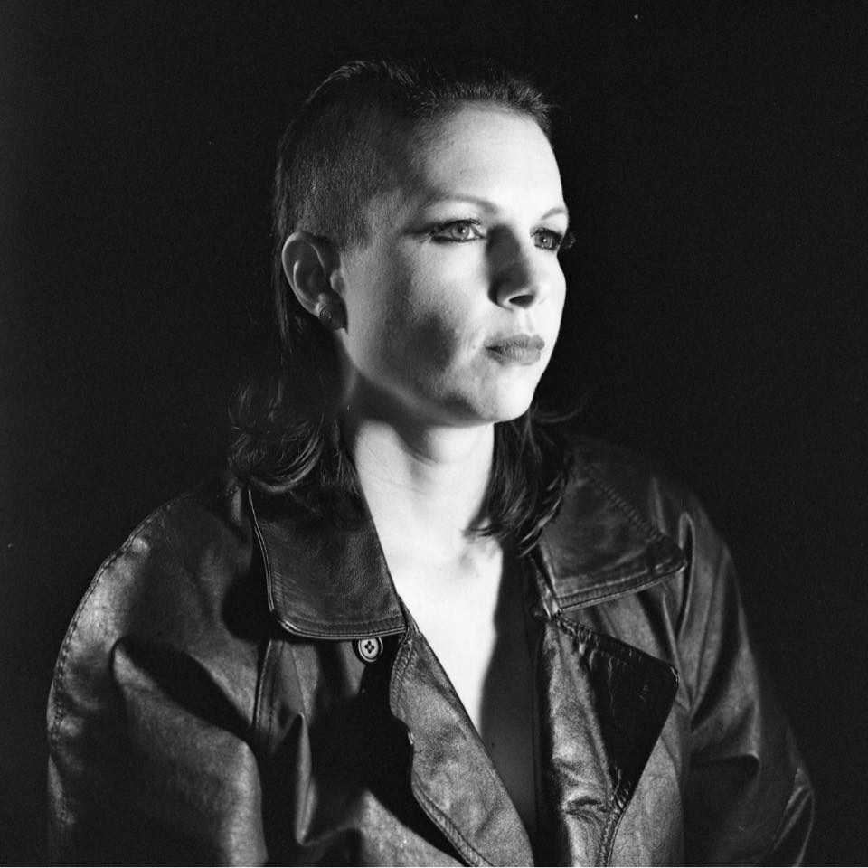 This Monday 3/13 Hunnypot Live <a href="/primitiveheart_/">Primitive Heart</a>, Free and All Ages. 

Primitive Heart is a synth-pop project by multi-genre producer &amp; visual artist Dani Mari. #WhereMusicLoversGoToPlay

hunnypotunlimited.com/events/angela-… <a href="/MintLA/">The Mint</a>