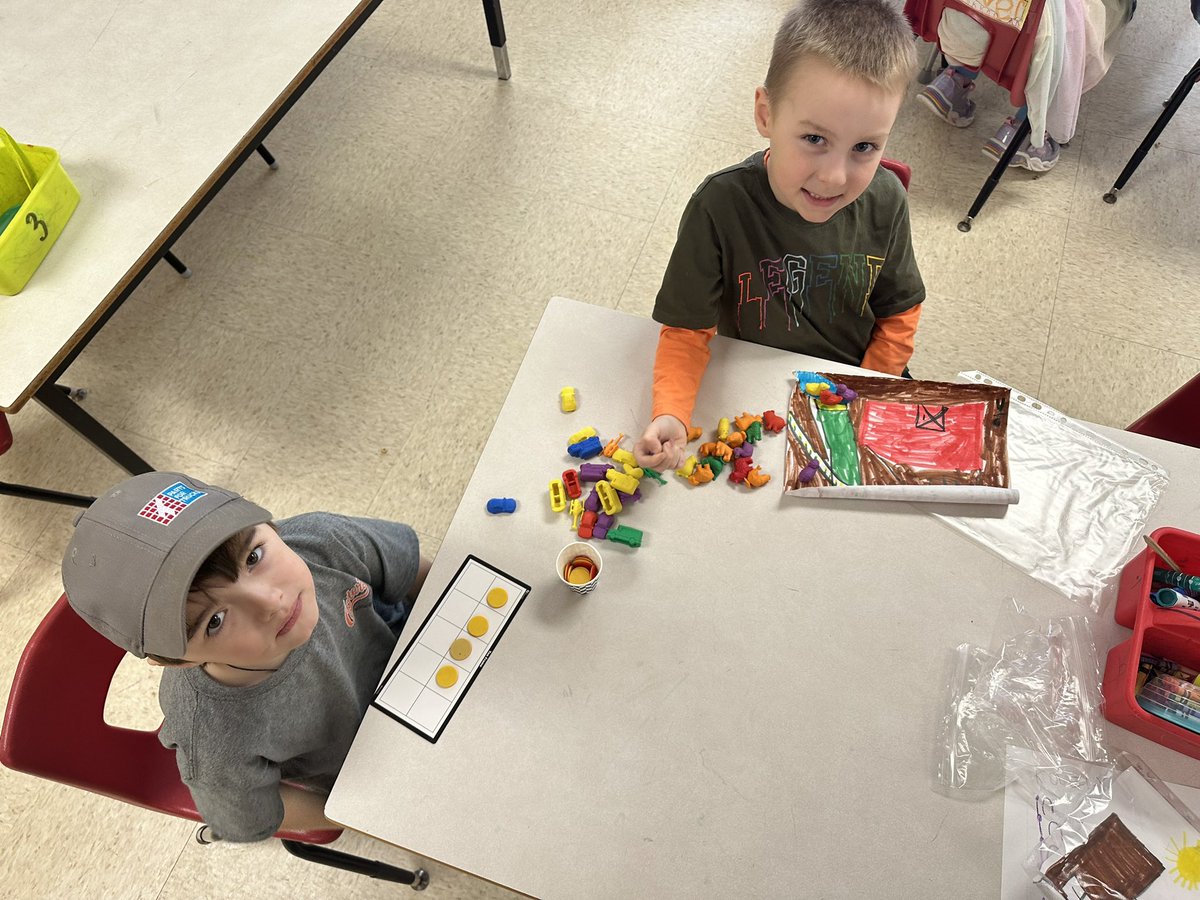 Miss. Bastock tweet media