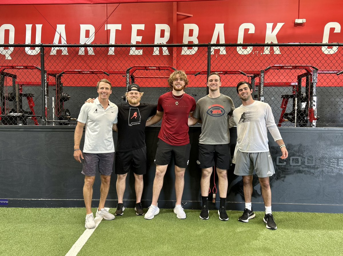 For a Quarterback, there’s nothing like Spring Break down in South Alabama! 

Arizona St QB <a href="/dpyne10/">Drew Pyne</a> 
Pitt QB <a href="/pjurkovec/">Phil Jurkovec</a> 
BC QB <a href="/EmmettMorehead/">Emmett Morehead</a>