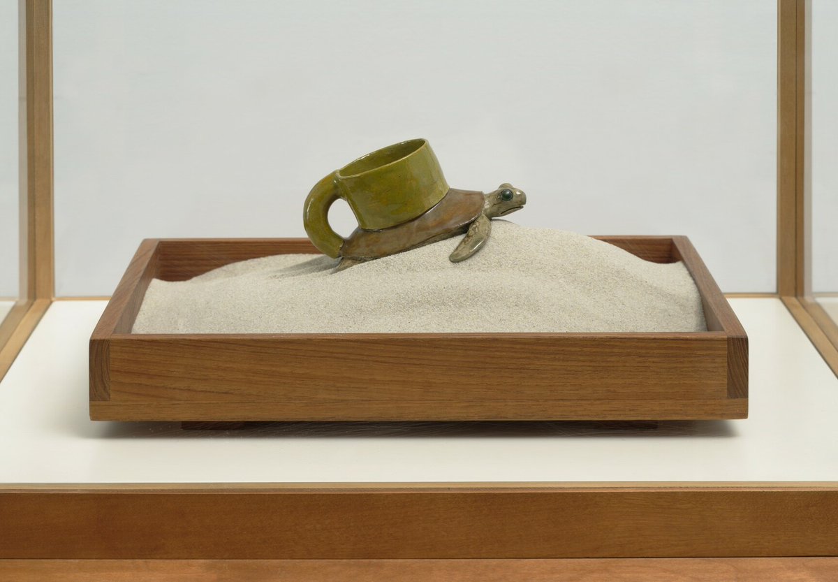 moma_paintings's tweet photo. Ken Price, Blind Sea Turtle Cup, 1968 #kenprice #museumofmodernart https://t.co/HLgi3yZHGb https://t.co/6gPVmAfehK