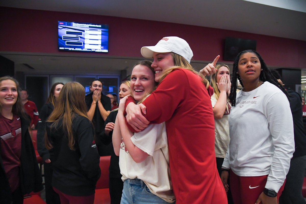 RazorbackVB's tweet photo. Empowered by those before us, motivated by those next to us, paving the path for those after us.

Happy #InternationalWomensDay ❤️ https://t.co/mzffmx4KuS