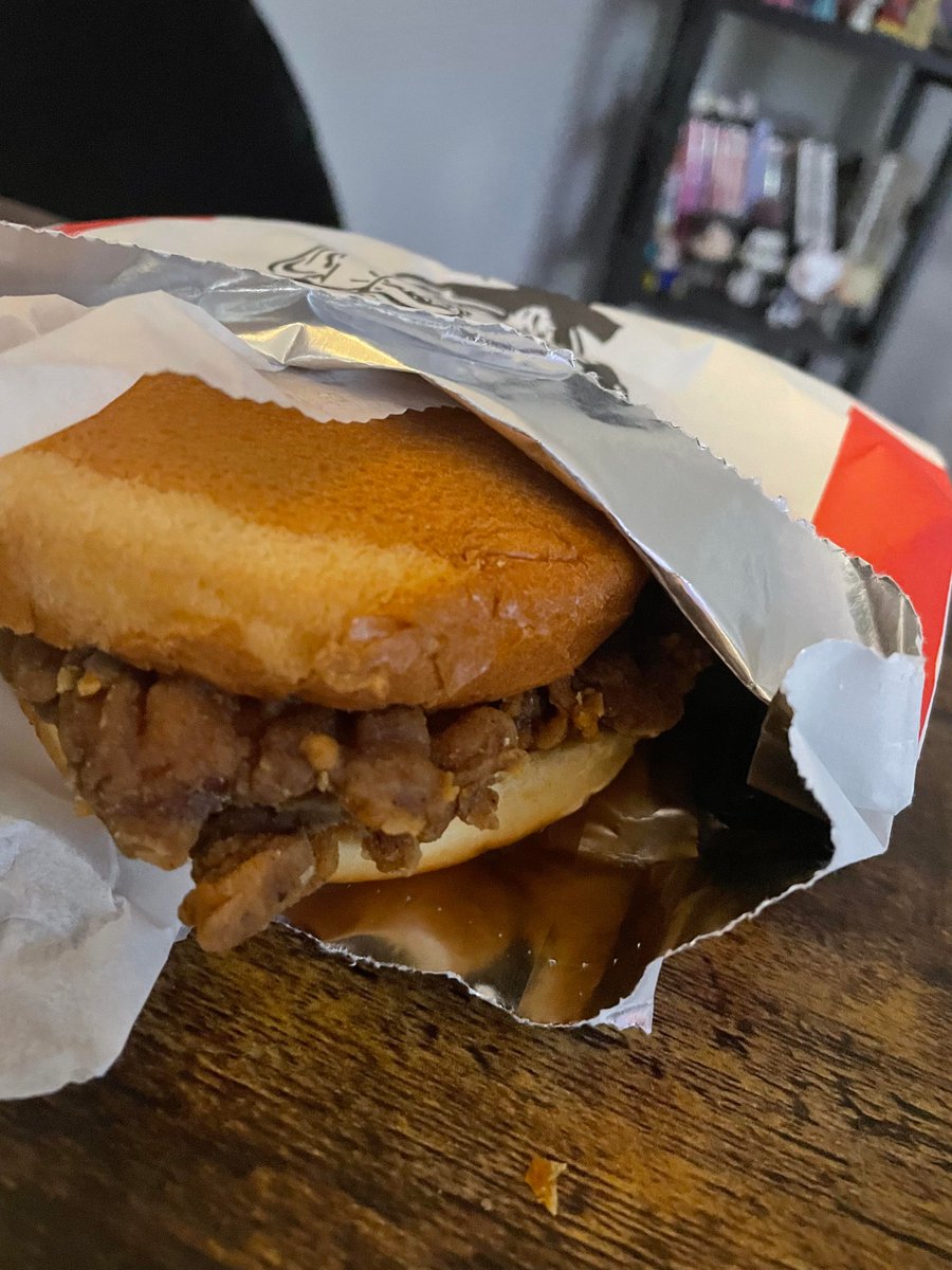 WishyPanda's tweet photo. @kfc Yeah I tried to order the double-down today, but instead I got this.

Needless to say, I'm very disappointed. https://t.co/mGhDWHP6nE