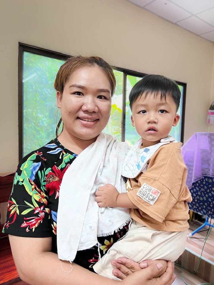 partnerscanada's tweet photo. When you think church planter... what comes to mind? 

A young mom from a village with limited resources?

She might be the 'typical' church leader of the 21st century.

We praise God for the incredible women leaders in our ministries around the world.

#InternationalWomensDay https://t.co/G42LgDT4rb