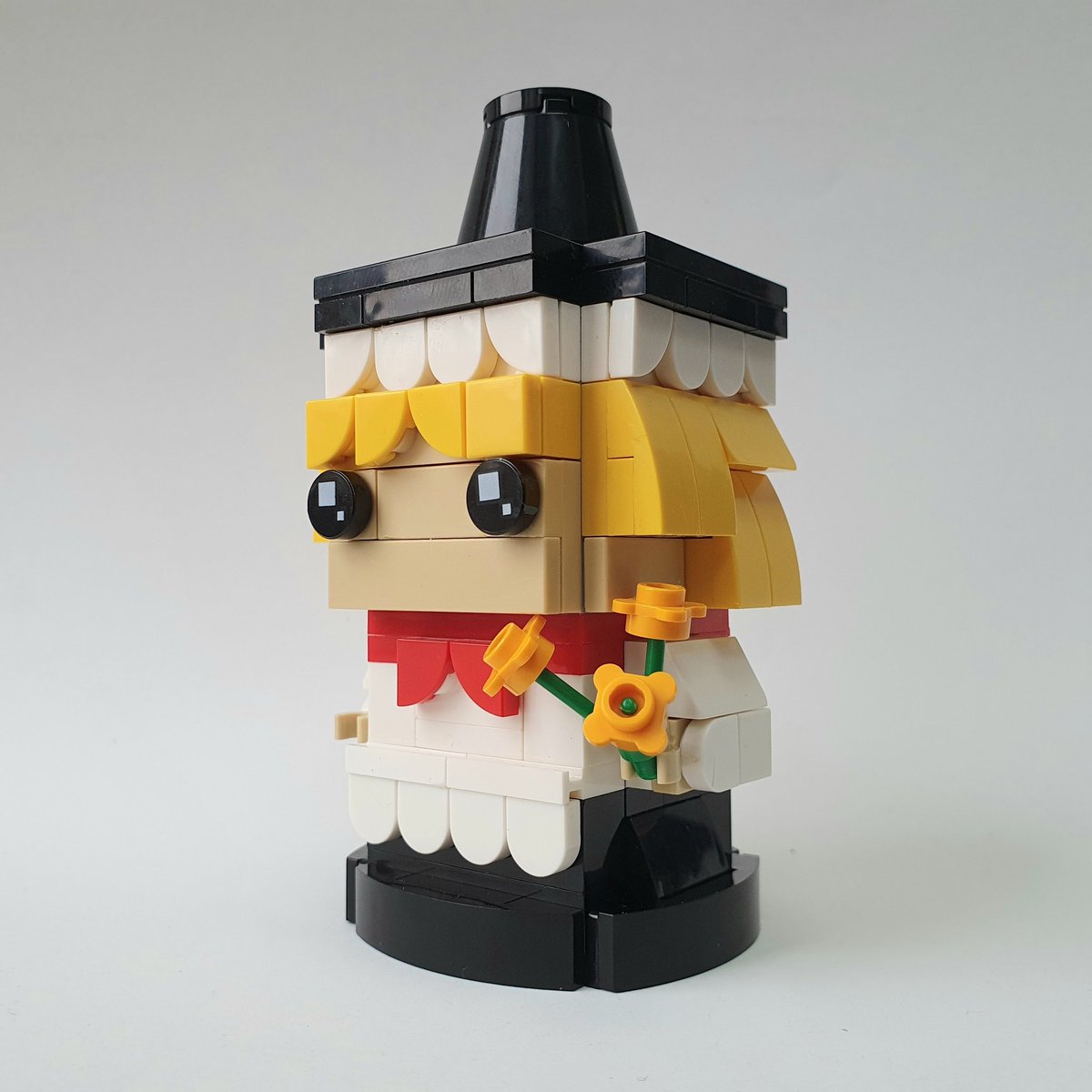Welsh Lady Lego tweet media