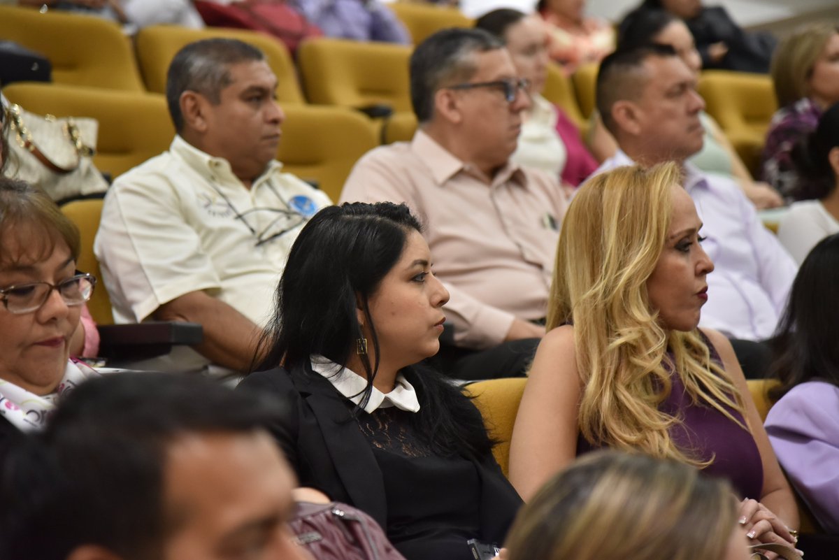 TRIELTAM's tweet photo. Este #DíaInternacionaldelaMujer, en representación del Magistrado Presidente del #TRIELTAM Dr. Edgar Danés Rojas, la Secretaria Técnica del Pleno, Mtra. Jessica Betancourt Rangel, asistió al evento organizado por el #ITAIT en coordinación con la #AMPRAC y #AMPROVIC. https://t.co/PnsAYXikxN