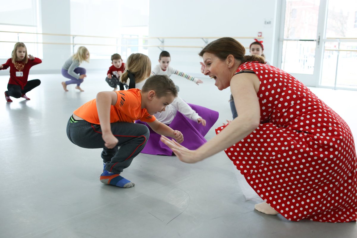 MoCoArts's tweet photo. Happy International Women's Day to all of MoCo's amazing teachers, volunteers, and staff members! We're so lucky to work and teach alongside these inspiring women daily. Thank you for all you do for MoCo and the kids!

#mocoarts #internationalwomensday #keenenh #dance #theatre https://t.co/KNfIu8KG17