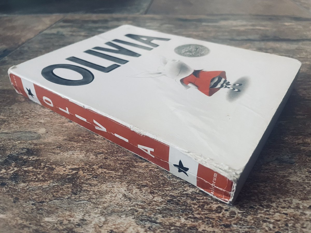 copetoons's tweet photo. Well-read and well-loved…
Thank you, Ian Falconer.
#RIPIanFalconer #Olivia #PictureBooks #kidlit #kidlitart https://t.co/3YX7JAbKXU