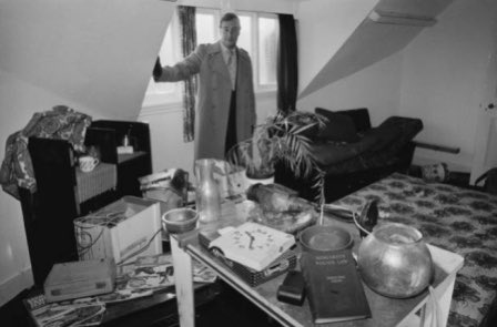 La_Tmb_'s tweet photo. La aterradora historia del asesino “creativo” Dennis Nilsen.

Abro hilo 🧵: https://t.co/chPnlvAbVe