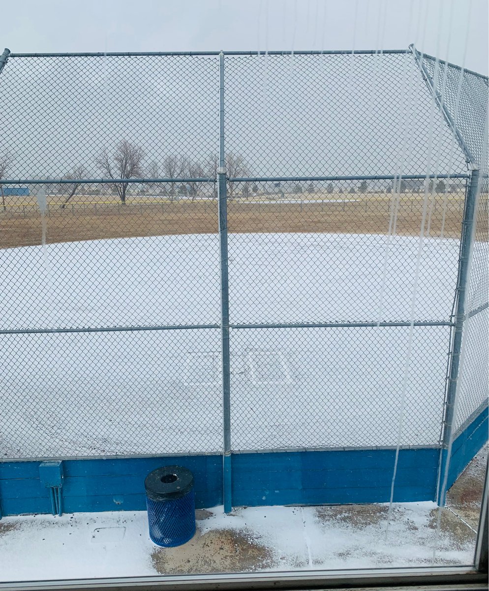 lowryhighsoftball tweet media