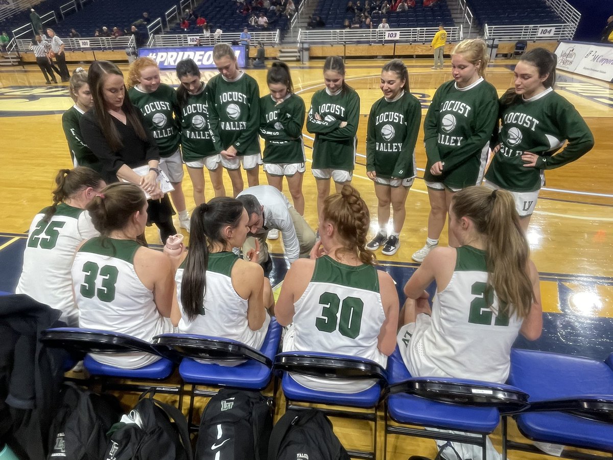 8-6 Falcons after 1! <a href="/lvcsd/">Locust Valley CSD</a>