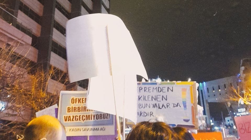 baskentkuir's tweet photo. #8Mart 
#feministgeceyuruyusu https://t.co/pQeLWR8eBU