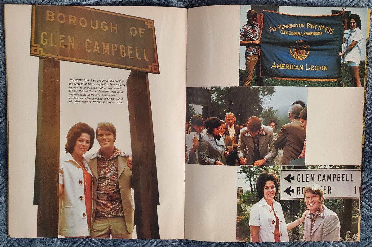 AllYearsCombine's tweet photo. Glen Campbell Tour Program 1972. Glen Travis Campbell (April 22, 1936 β August 8, 2017). #GlenCampbell #Tourprograms #Music #Alltheyearscombine https://t.co/EfHb1hdbfR