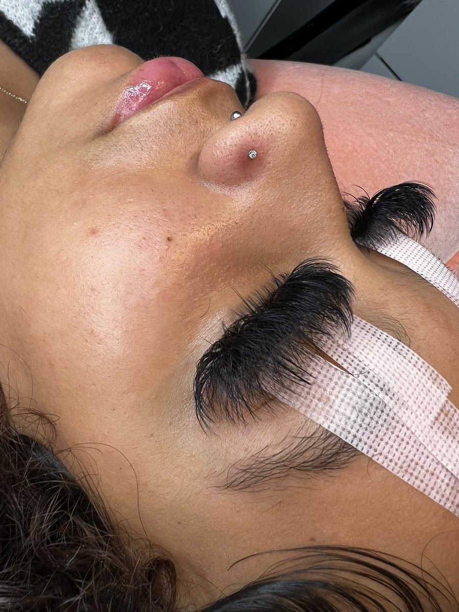 lashtamour1's tweet photo. ughhyyy 😍😍😩

#atllashes #midtownminks #atlmakeup #houstonlashes https://t.co/Iktd88jolu