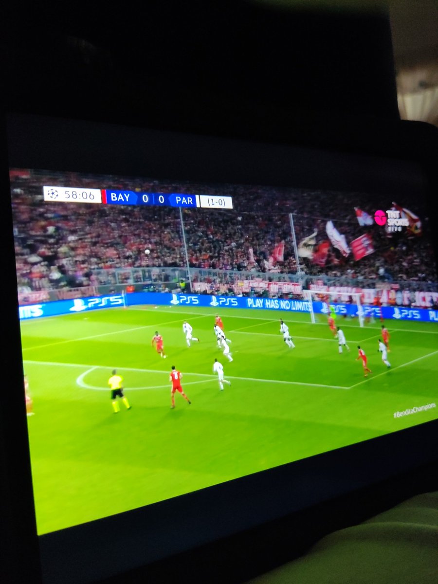 TheMarcozOne's tweet photo. #BenditaChampions vamos con los bávaros. https://t.co/ze2RQj73fM
