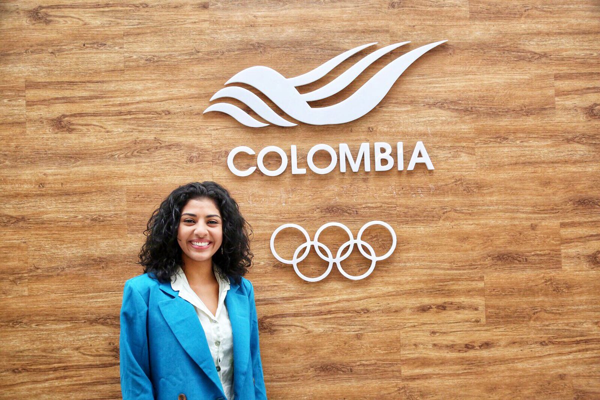 Soy la fundadora y directora de mi proyecto de vida. Soy lo que creo, lo que defiendo, lo que represento. Soy producto de mis triunfos y los malos ratos que he superado con maestría. Soy presente y soy futuro. 

#8M #8demarzo #diainternacionaldelamujer #internationalwomenday