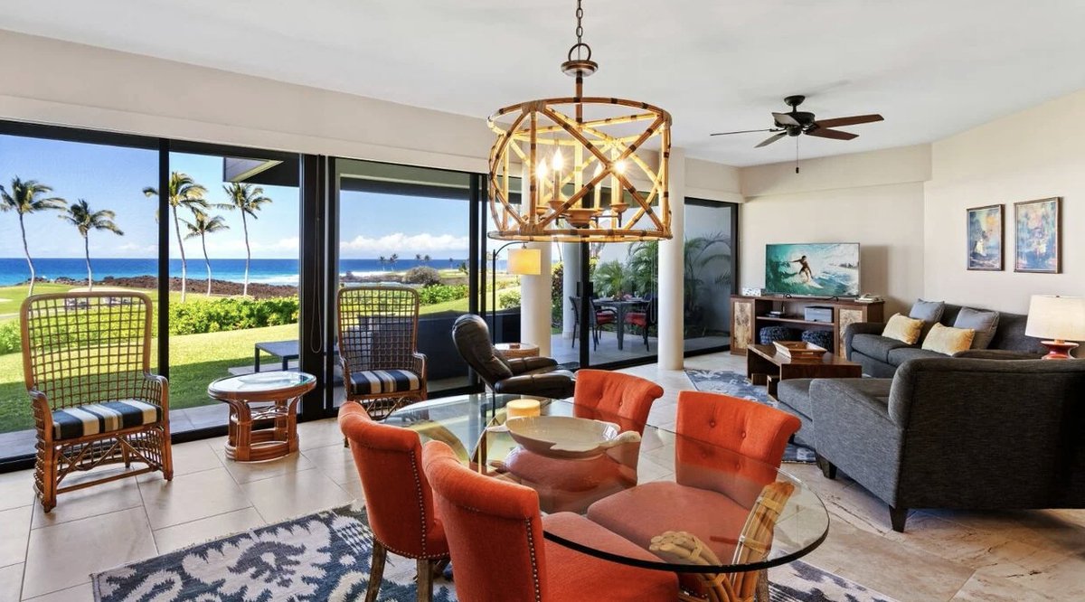 Mauna Lani Point F103 - Amazing Property

2 BEDS | 2.5 BATHS | 4 GUESTS
Fabulous ‘ocean views from inside and out, including 2 Primary Bedroom suites.

Book direct and save: ow.ly/55SO50N49GV