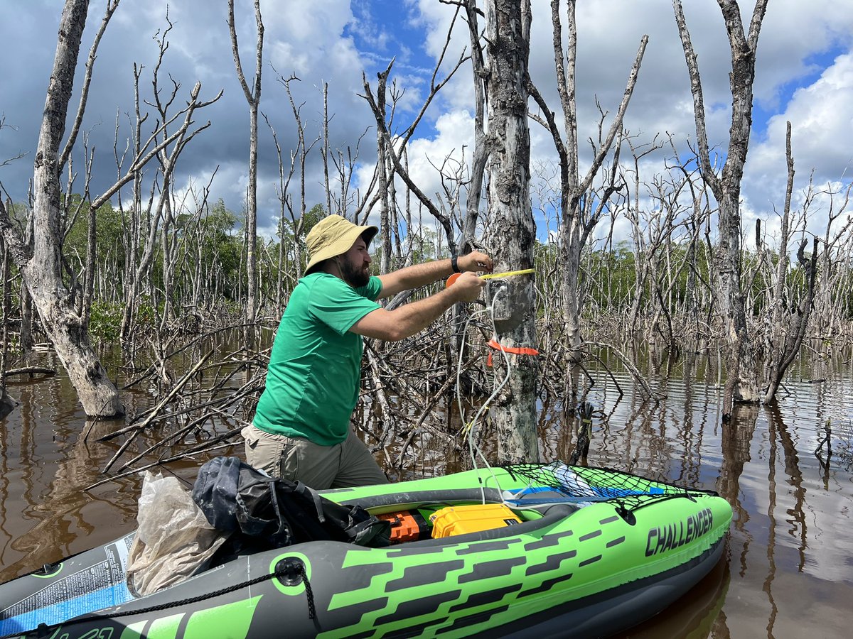 jongewirtzman's tweet photo. Some words of encouragement as we kick off our third @NASA_Carbon #Blueflux field campaign in @EvergladesNPS #swampguy https://t.co/gKamfvJm9K