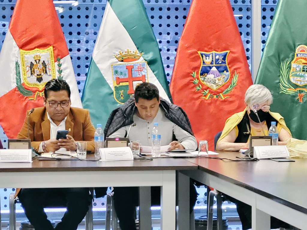 RejasSen's tweet photo. 🔴 #ÚLTIMO| Inicia la primera Sesión de la Comisión Mixta de Constitución, Derechos Humanos, Legislación y Sistema Electoral de Asamblea Legislativa Plurinacional. https://t.co/2QOjVdcDWv