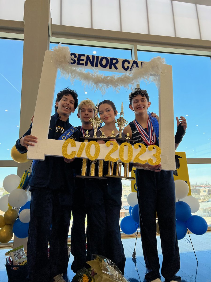 Great District Meet for both of our teams! The #Road2State continues on the right path with 
2 District Titles 🏆🏆

Girls Team - 1st Place
Boys Team  - 1st Place 

#AC2W
#GoTroop
#TrooperNation 

<a href="/EastwoodSports/">Eastwood Performance & Athletics Network</a> | <a href="/YISDAthletics1/">YISD Athletics</a> 
<a href="/Fchavezeptimes/">Felix Chavez</a> | @Btorres_EHS