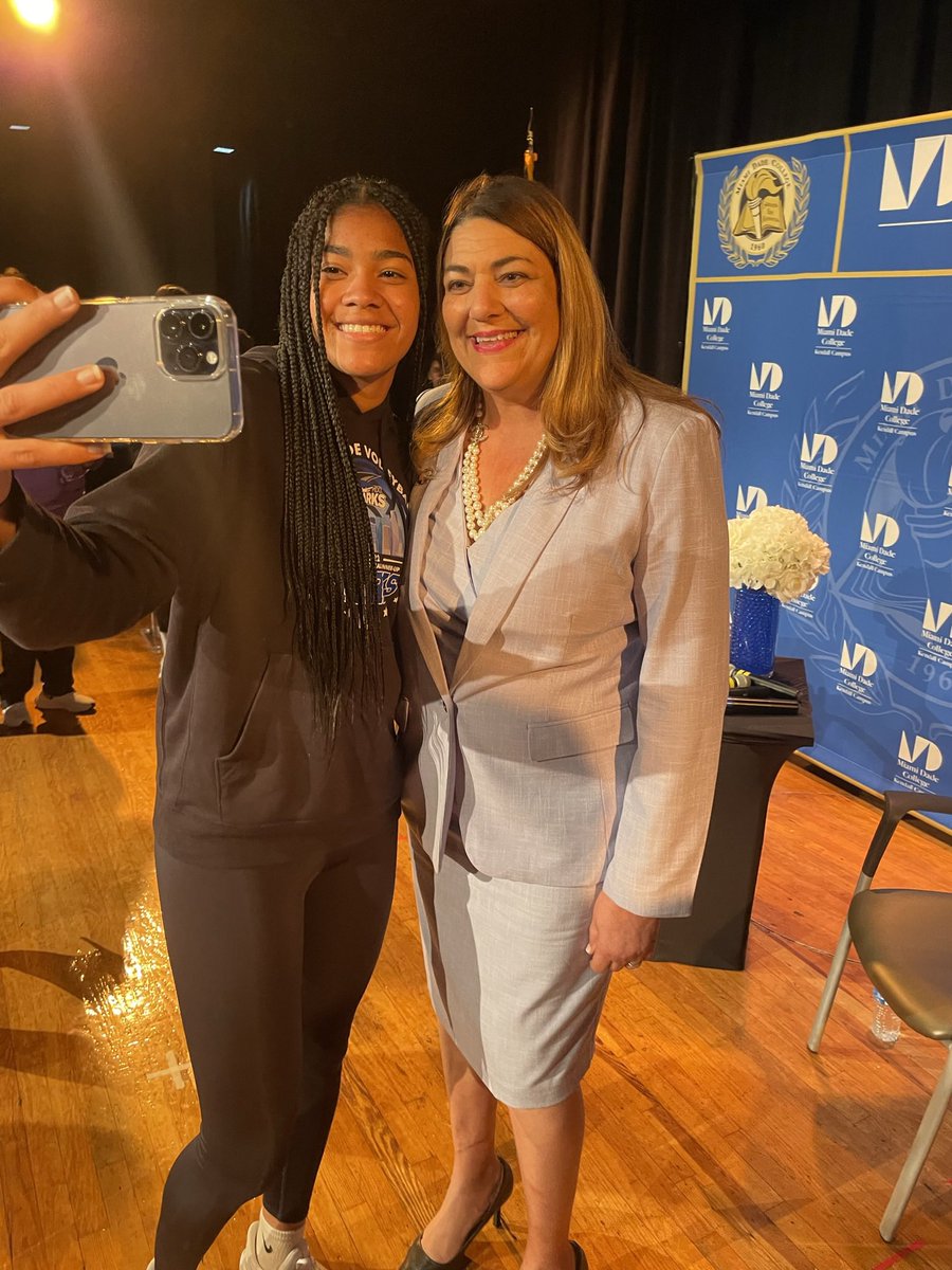 Madeline Pumariega tweet media