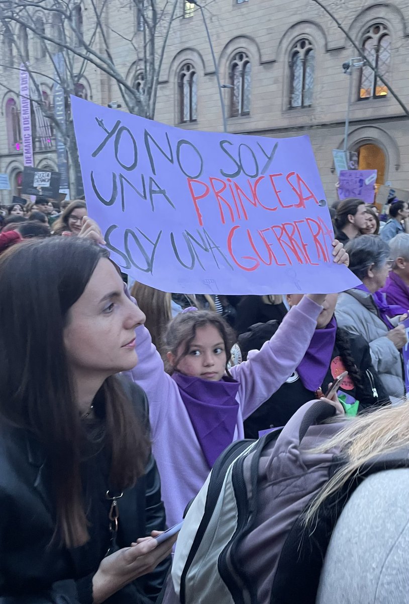 Let’s Go Girls ✊🏻