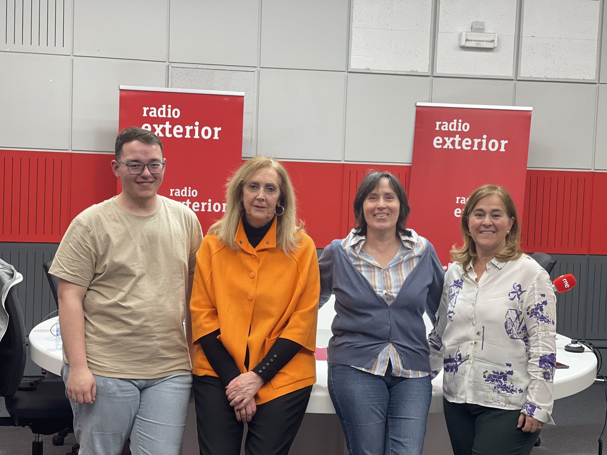 💜Hoy, para celebrar el #8M conversamos con mujeres de <a href="/rtve/">RTVE</a> sobre la evolución de nuestra empresa en materia de #Igualdad. 

<a href="/Carmensastre12/">Carmen Sastre</a>, Paloma Zamorano y <a href="/PalomadelrioTVE/">palomadelrioTV</a> nos cuentan las anécdotas para poder cumplir con sus objetivos laborales.

📌rtve/a/6829242 <a href="/ree_rne/">Radio Exterior de España</a>