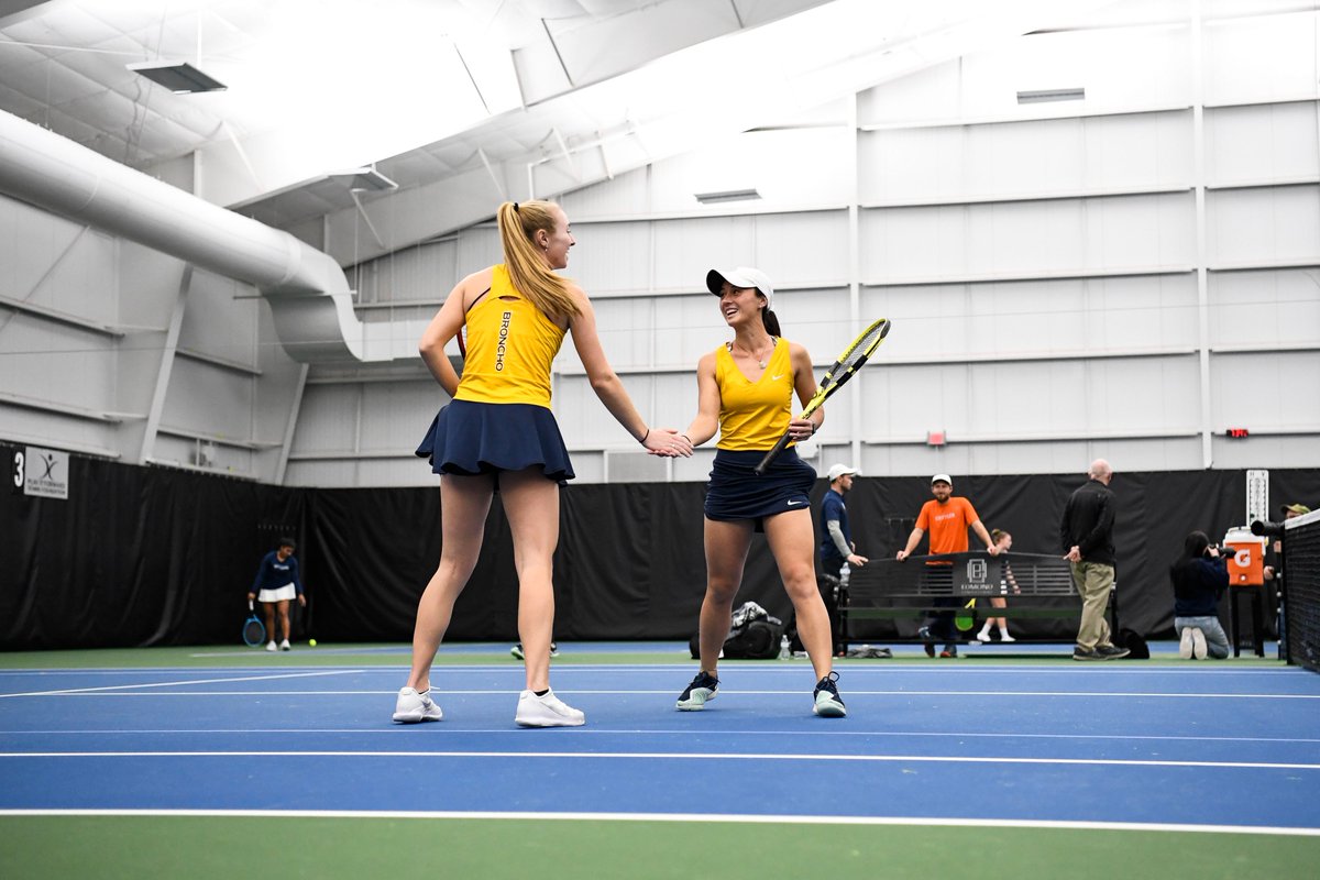 ucoathletics's tweet photo. The No. 1 ranked doubles team in the country!

https://t.co/hJQV8ExJSD

@TennisUco x #RollChos https://t.co/V0IgDgo0kS