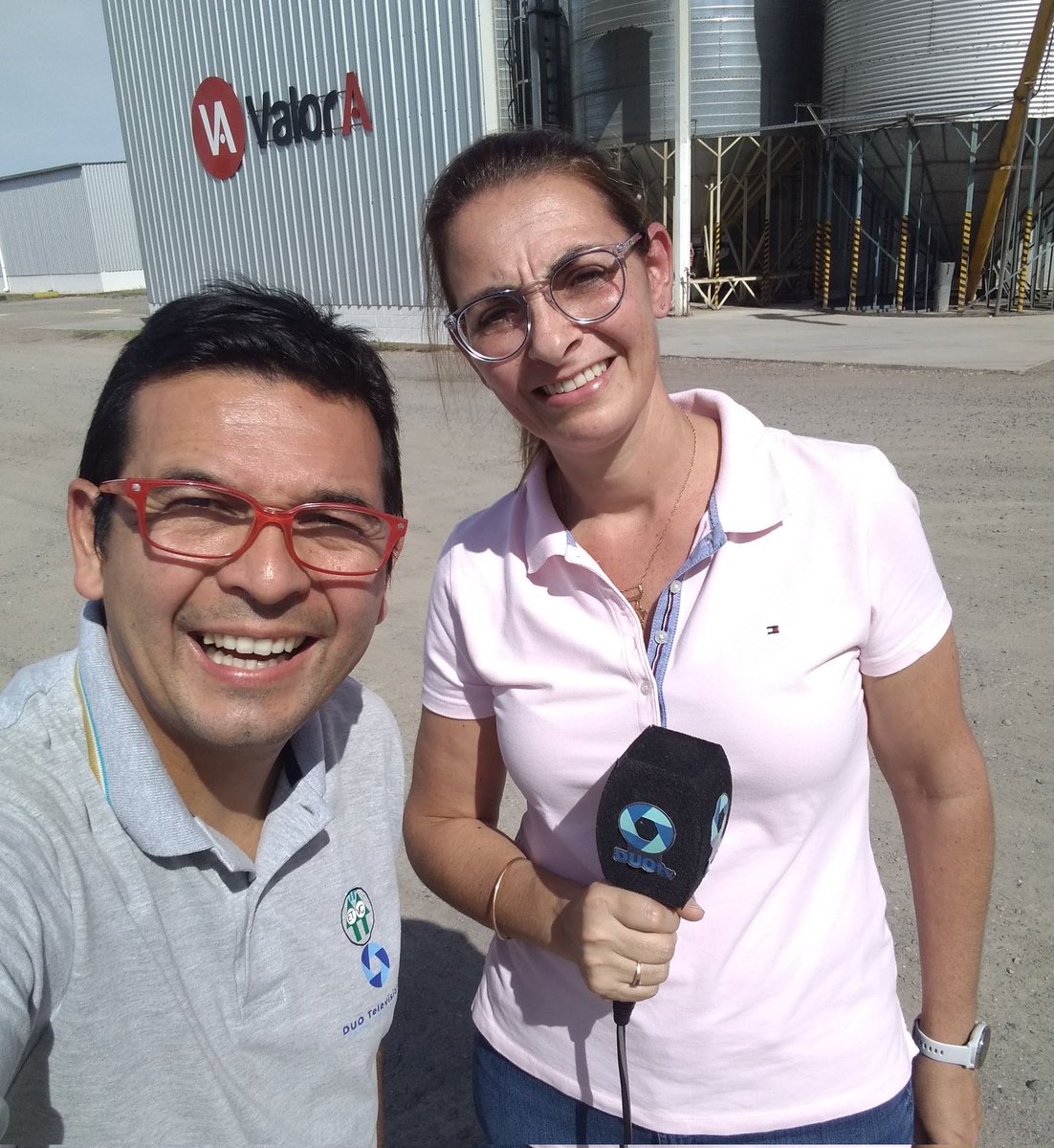 federicorojos's tweet photo. #DiaInternacionalDeLaMujer #8DeMarzo En @duotvoficial charlamos con @flor_ricca78 Gerente en Producción Primaria y Calidad de @ValorASoy Una mujer exitosa, emprendedora y apasionada del Campo. Su empresa le da empuje a #ElTio Sin dudas, un ejemplo. https://t.co/gvN2uPDmvD
