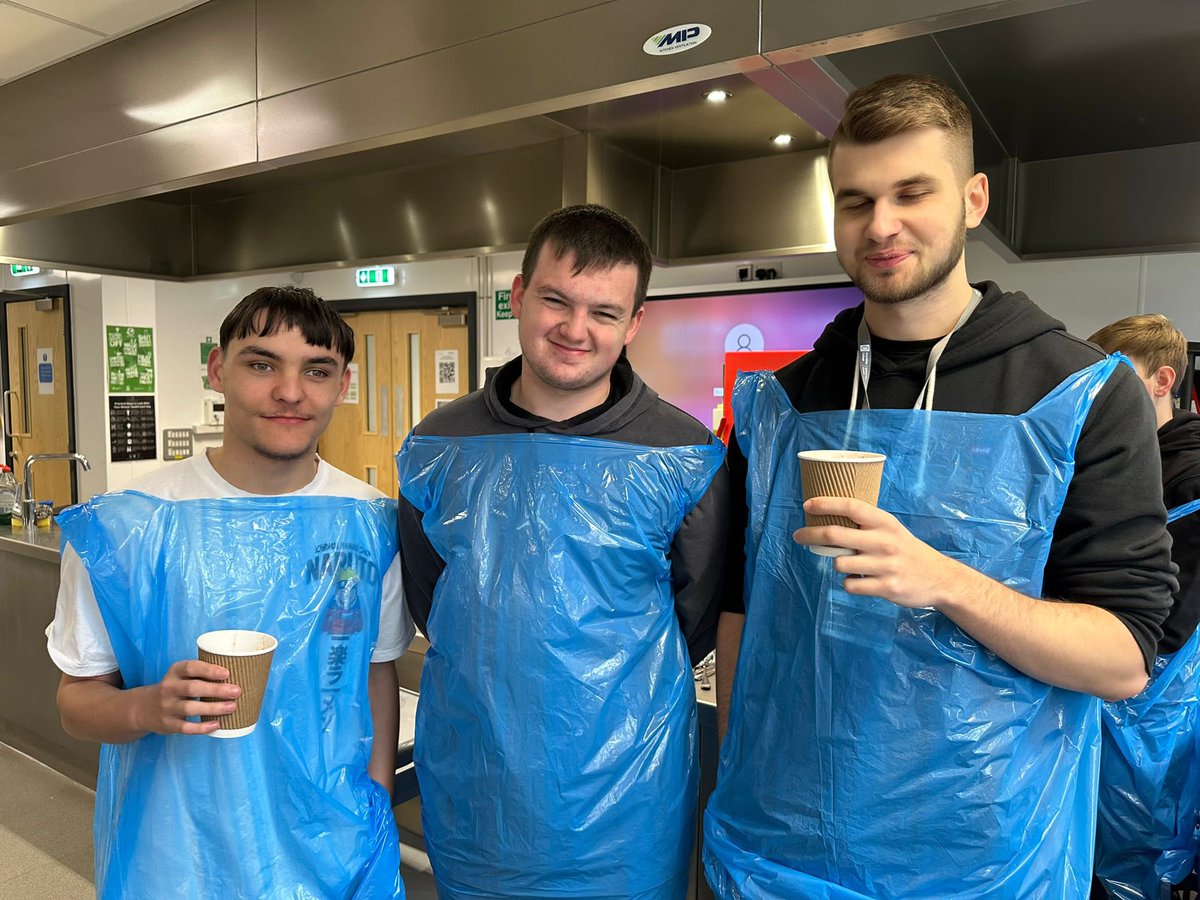 Our Level 3 SPEX <a href="/NCFE/">NCFE</a> <a href="/NorthLindsey/">NorthLindseyCollege</a> learners have been busy in the excellent catering kitchens 👩‍🍳 

Our students have been making smoothies as part of their Sports Nutrition unit!

We can’t wait to see the three-course meals produced over the next couple of weeks 🤤 

#TeamNLC