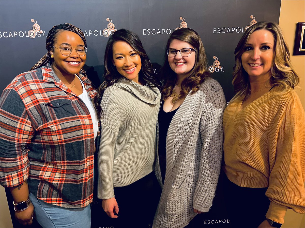 Happy International Woman’s Day! Some amazing women of AT&amp;T!! #LifeAtATT #InternationalWomansDay #WomenEmpowerment <a href="/MommaTmagic/">Theresa Akans</a> <a href="/1TThompson/">Terence Thompson</a> <a href="/TheoAlexander11/">Theo Alexander</a> @BrianWest_GLM <a href="/GreaterLakesMkt/">Greater Lakes Market 🌊</a>