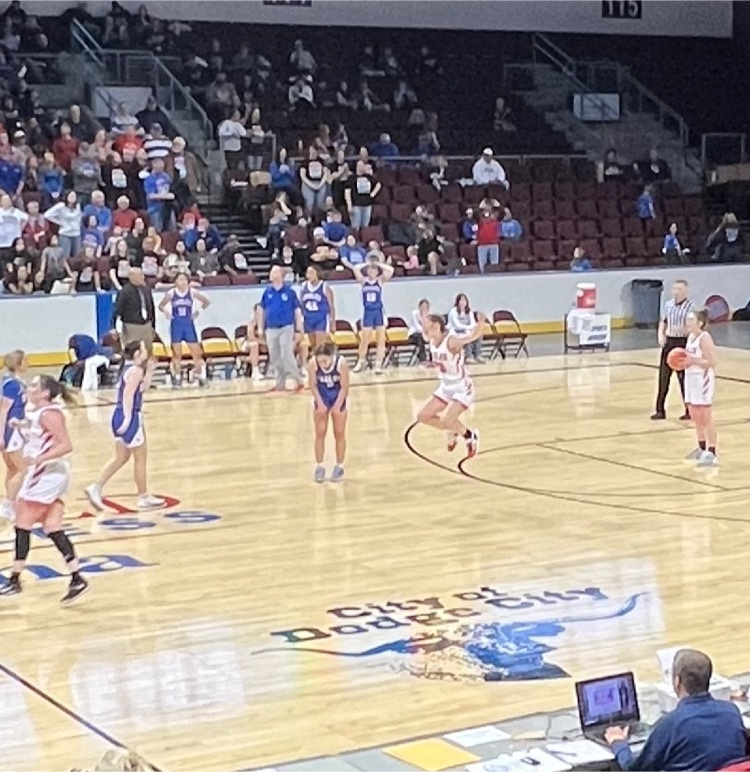 usd331norwich's tweet photo. Norwich WINS!! Lady Eagles advance to semifinal round of 1-A D1 state tournament with 42-34 victory over Canton Galva. 
Next game : Friday at 2:00 pm 
#GoEagles https://t.co/ES1k014uZP