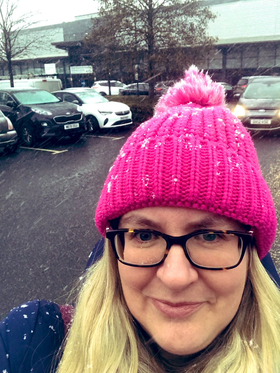 Catherine Oram tweet media