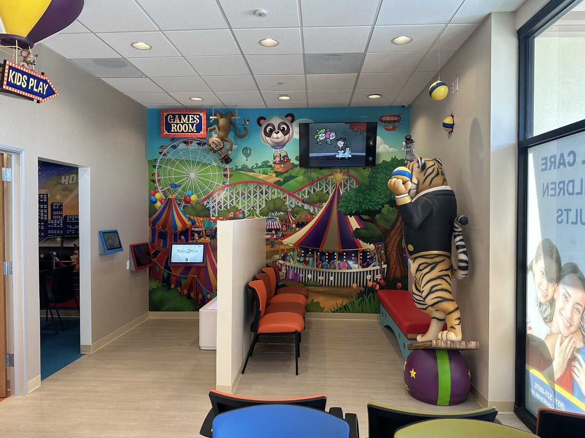 SupWashington's tweet photo. Yesterday, Third District Staff attended the ribbon cutting ceremony for West Coast Dental &amp; Orthodontics for Adults &amp; Kids new location in French Valley. (1/2)
 
#WestCoastDental #ThrivingThird #ThirdDistrict #RivCoNow #RiversideCounty https://t.co/YTqSXwdUdf