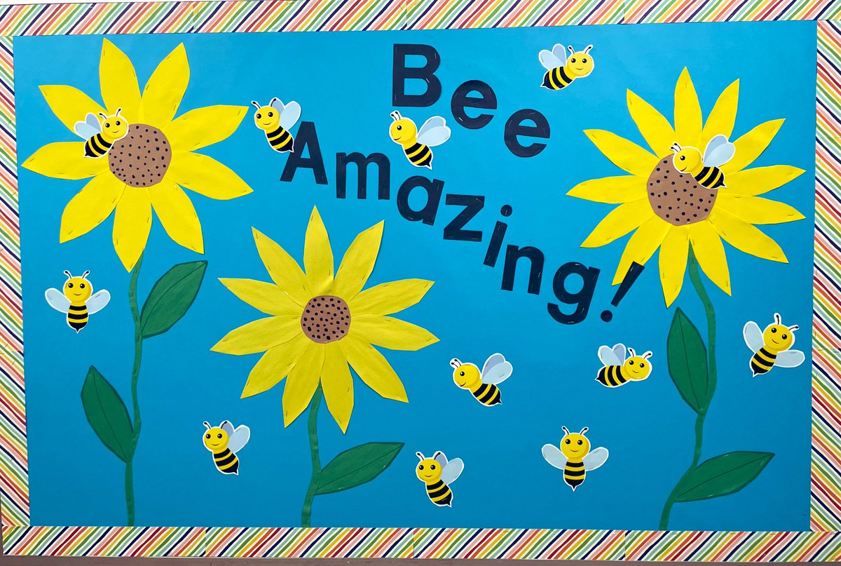 misscotereads's tweet image. At @HiawathaSchool we can BEE AMAZING! 🐝🐝🐝 #hiawathapride #d100inspires #readyforspring