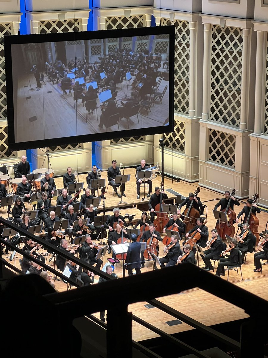 MrsH_SPED's tweet photo. Exciting field trip to Cincinnati Music Hall with the Amanda 4th and 5th graders! @MiddletownOH @AmandaEleTweets #middiesonthemove https://t.co/fCZoz3DCqc