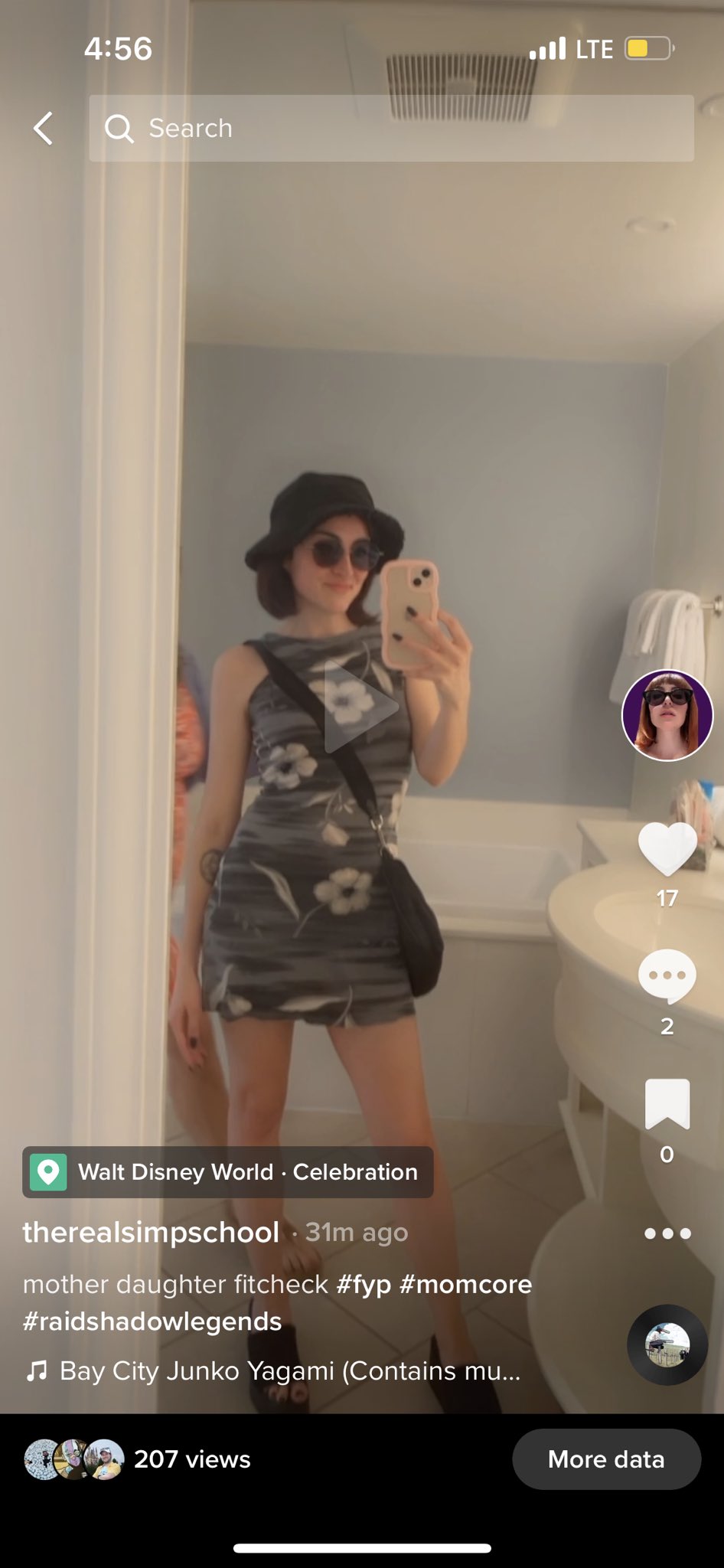1 pic. are pedophiles just getting like super comfy now?? wtf is going on https://t.co/5bNTZa14i3