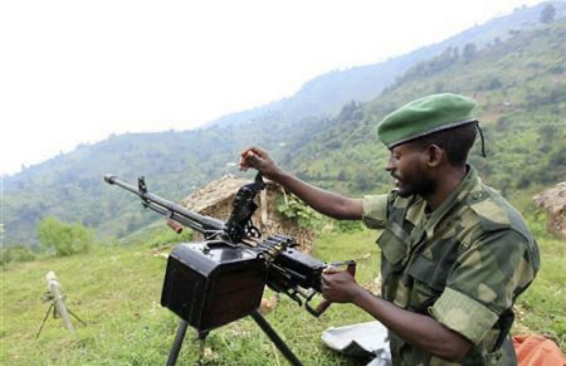 Rwigerezahwint1's tweet photo. Yesterday, on Tuesday March 7, after clashes, #Karuba (terr. of #Masisi) came under the control of #M23. The #M23 elements are visible on the hill of #Ngingwe which overlooks #Kirotshe. https://t.co/vkPjV737n9
