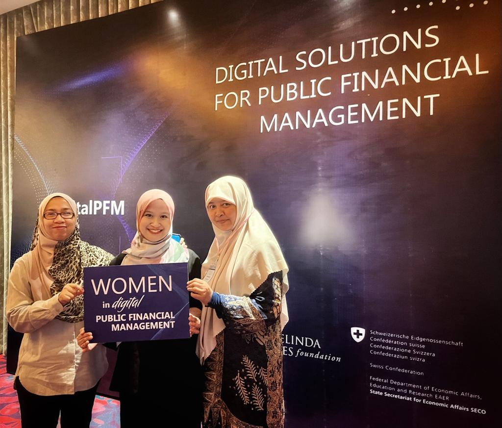 Our regional workshop on Digital Solutions for Public Financial Management in Vietnam comprises 68% percent of women from tech and public finance! Our workshop is supported by the <a href="/gatesfoundation/">Gates Foundation</a> and <a href="/SECO_CH/">SECO</a>. Thank you to our #IMFPartners #DigitalPFM #WomenInTech #IMFCapDev
