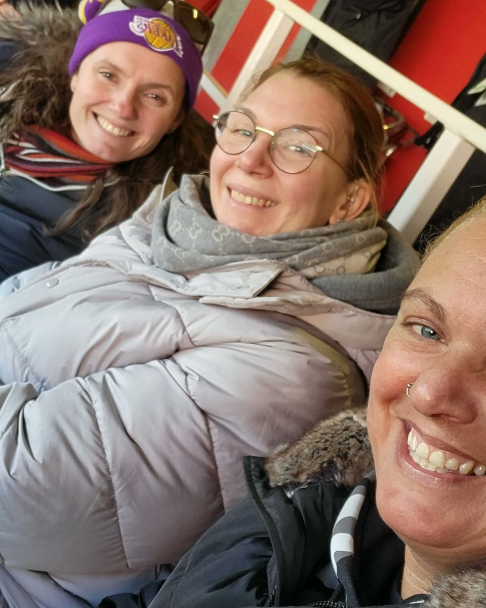 SarahJaneGil80's tweet photo. @Arsenal https://t.co/89TECS97Vi